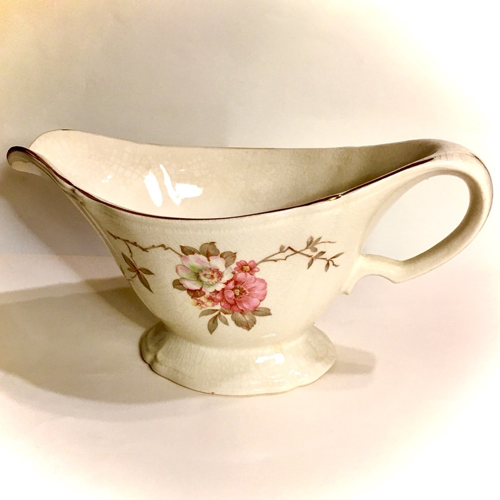 EDWIN KNOWLES China Co. 1940s Vintage GRAVY BOAT